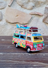 Carica l'immagine nel visualizzatore di Gallery, Minivan Retrò Piccolo 10 cm - Miniature Decorate - cod 10