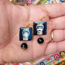 Carica l'immagine nel visualizzatore di Gallery, Orecchini Lapilli "Teste di Moro"