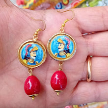 Carica l'immagine nel visualizzatore di Gallery, Orecchini Lapilli con castone "Paladino"