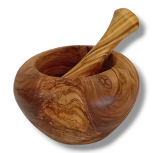 Carica l'immagine nel visualizzatore di Gallery, Mortaio bombato in Legno di Ulivo cm 12