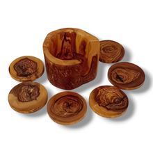 Carica l'immagine nel visualizzatore di Gallery, Set sottobicchieri in Legno di Ulivo