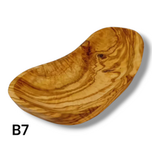 Carica l'immagine nel visualizzatore di Gallery, Vassoio ovale in Legno di Ulivo