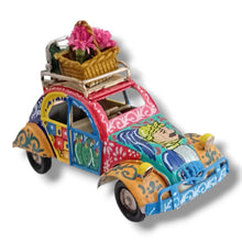 Carica l'immagine nel visualizzatore di Gallery, Citroen 2CV piccola - Miniature Decorate - cod.98