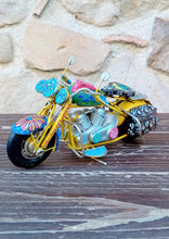 Carica l&#39;immagine nel visualizzatore di Gallery, Motocicletta 
- Miniature Decorate - cod 18

