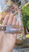 Carica e avvia il video nel visualizzatore di galleria, Portachiave Pesci del Mediterraneo cod 2
