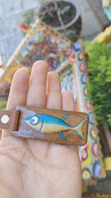 Carica e avvia il video nel visualizzatore di galleria, Portachiave Pesci del Mediterraneo cod 4
