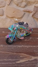 Carica e avvia il video nel visualizzatore di galleria, Motocarrozzetta (Sidecar)
- Miniature Decorate - cod 23
