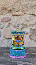 Carica e avvia il video nel visualizzatore di galleria, Carillon Vintage  - Miniature Decorate - cod.48
