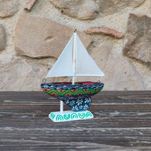 Carica l&#39;immagine nel visualizzatore di Gallery, Barchetta a vela - Miniature Decorate - cod 40
