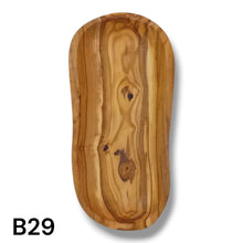 Carica l&#39;immagine nel visualizzatore di Gallery, Vassoio ovale in Legno di Ulivo
