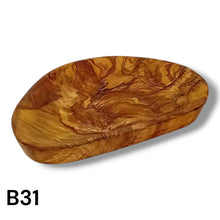 Carica l&#39;immagine nel visualizzatore di Gallery, Vassoio ovale in Legno di Ulivo
