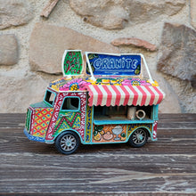 Carica l&#39;immagine nel visualizzatore di Gallery, Furgoncino Vintage - Food Truck - Miniature Decorate - cod.50
