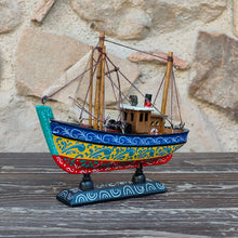 Carica l&#39;immagine nel visualizzatore di Gallery, Peschereccio - Miniature Decorate - cod 36
