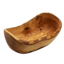 Carica l&#39;immagine nel visualizzatore di Gallery, Ciotola Rustica Ovale in Legno di Olivo
