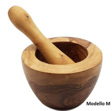 Carica l&#39;immagine nel visualizzatore di Gallery, mortaio_legno_di_ulivo_fatto_a_mano_artigianato_siciliano_olive_wood_bowl_made_by_hand_sicilian_artisan_M
